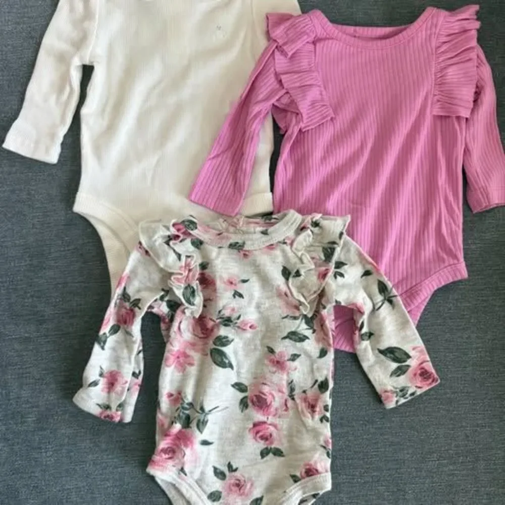 Long Sleeve Bodysuits 0-3M